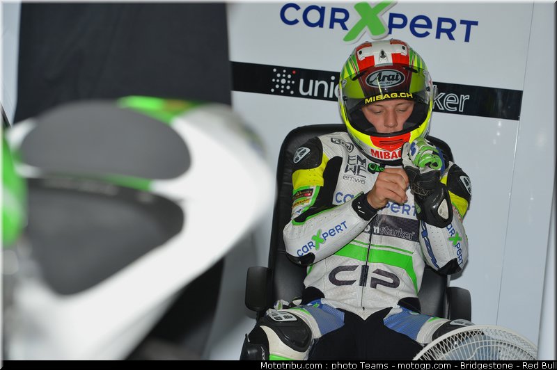 moto2_aegerter_0003_allemagne_sachsenring_2012