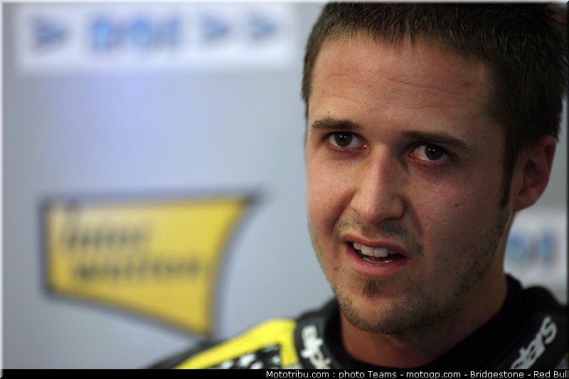 moto2_luthi_0007_allemagne_sachsenring_2012