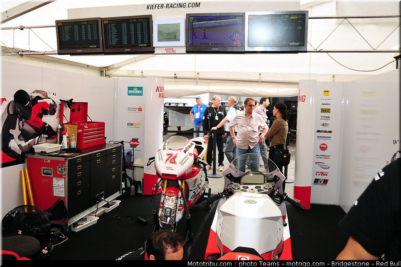 moto2_neukirchner_0005_allemagne_sachsenring_2012
