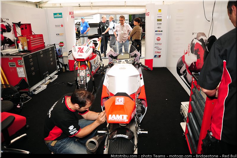 moto2_neukirchner_0006_allemagne_sachsenring_2012