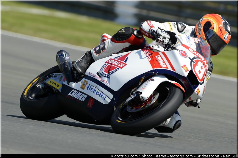 moto2_rea_0007_allemagne_sachsenring_2012