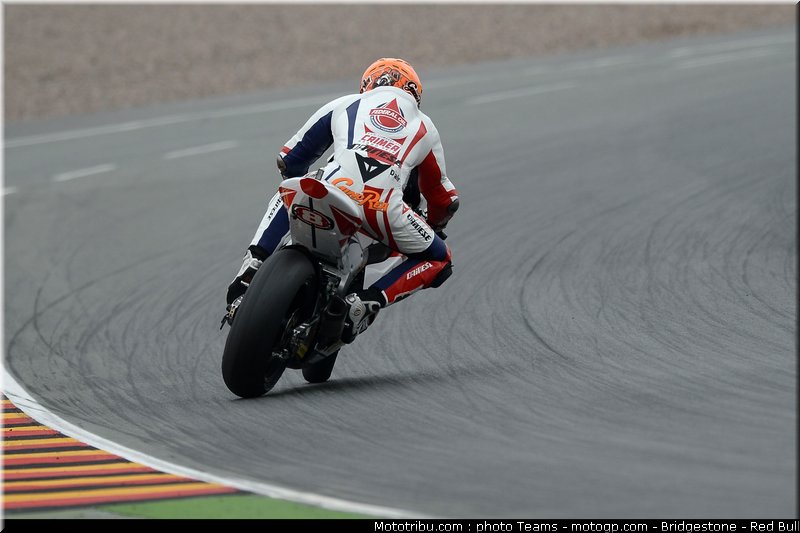moto2_rea_0011_allemagne_sachsenring_2012