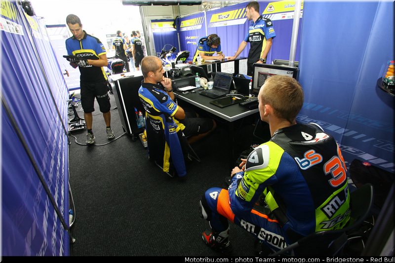 moto2_smith_0012_allemagne_sachsenring_2012