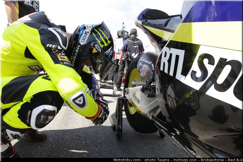 moto2_smith_0021_allemagne_sachsenring_2012