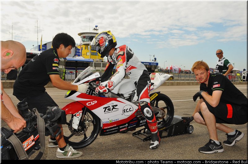 moto3_fuji_0007_allemagne_sachsenring_2012