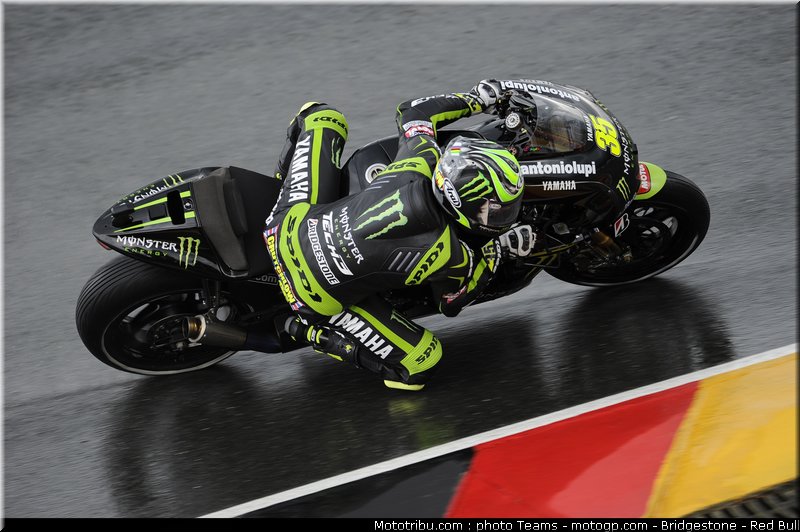 motogp_crutchlow_0005_allemagne_sachsenring_2012