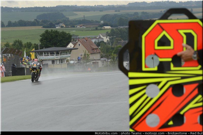 motogp_dovizioso_0014_allemagne_sachsenring_2012