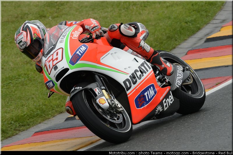 motogp_hayden_0013_allemagne_sachsenring_2012