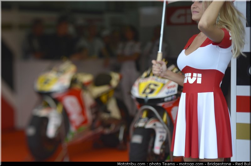 motogp_pitbabe_0002_allemagne_sachsenring_2012
