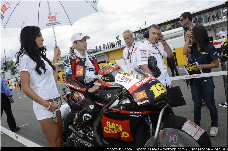 motogp_pitbabe_0014_allemagne_sachsenring_2012