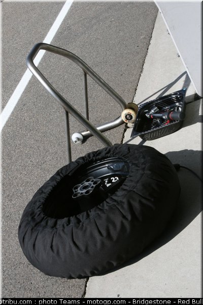motogp_tech3_0004_allemagne_sachsenring_2012