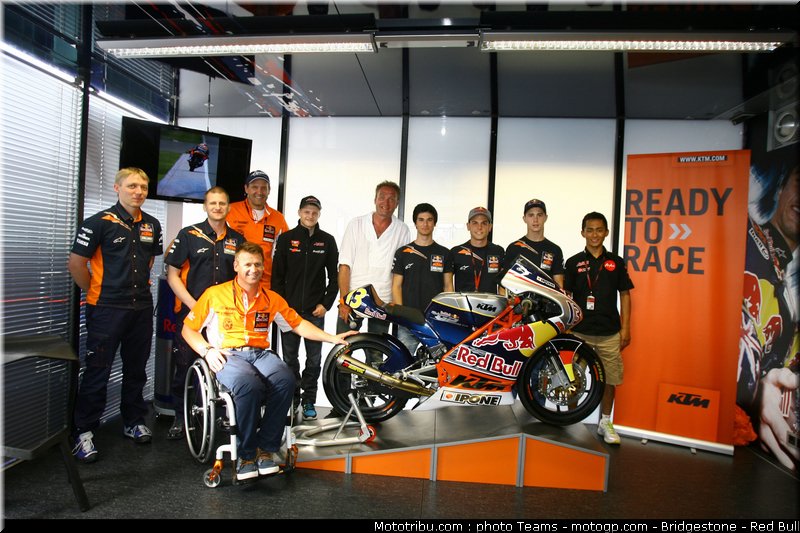 red_bull_motogp_rookie_cup_ktm_0002_allemagne_sachsenring_2012