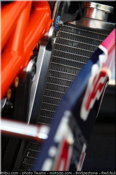 red_bull_motogp_rookie_cup_ktm_0019_allemagne_sachsenring_2012