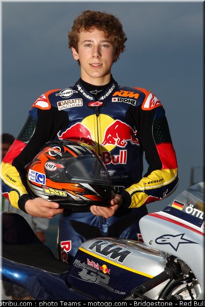 red_bull_motogp_rookie_cup_oettl_0005_allemagne_sachsenring_2012