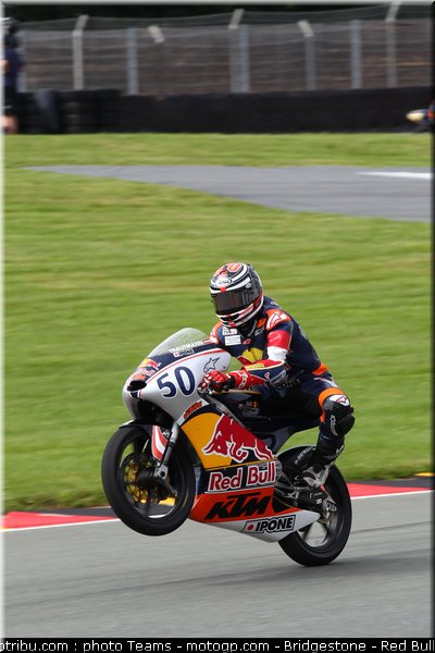 red_bull_motogp_rookie_cup_trautmann_0003_allemagne_sachsenring_2012