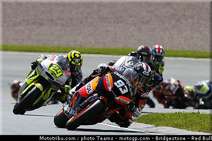 moto2_0003_allemagne_sachsenring_2012.jpg