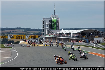 moto2_0017_allemagne_sachsenring_2012.jpg