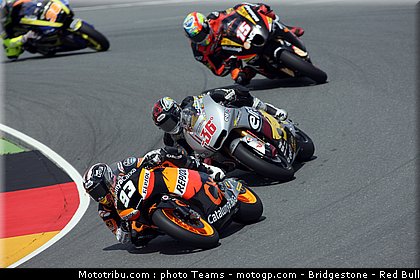 moto2_0023_allemagne_sachsenring_2012.jpg