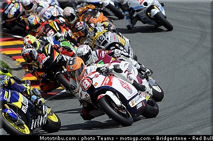 moto2_0041_allemagne_sachsenring_2012.jpg