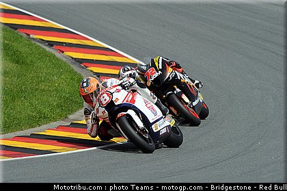 moto2_0042_allemagne_sachsenring_2012.jpg