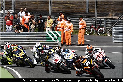 moto2_0067_allemagne_sachsenring_2012.jpg