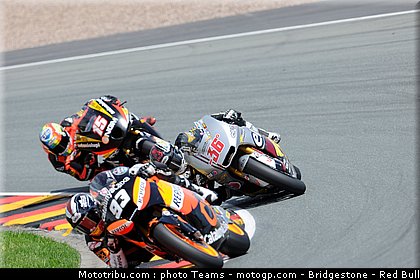 moto2_0075_allemagne_sachsenring_2012.jpg