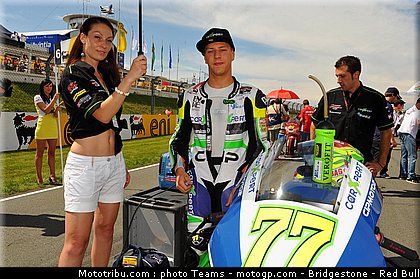 moto2_aegerter_0014_allemagne_sachsenring_2012.jpg