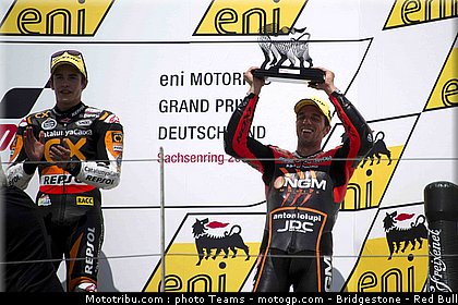 moto2_de_angelis_0003_allemagne_sachsenring_2012.jpg