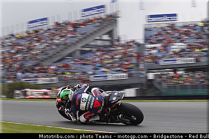 moto2_espargaro_p_0011_allemagne_sachsenring_2012.jpg
