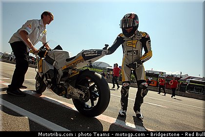 moto2_luthi_0002_allemagne_sachsenring_2012.jpg