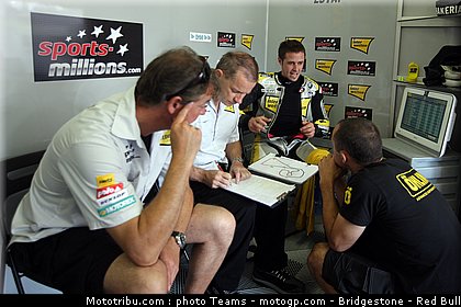 moto2_luthi_0004_allemagne_sachsenring_2012.jpg