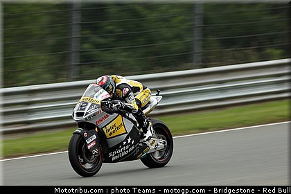 moto2_luthi_0005_allemagne_sachsenring_2012.jpg