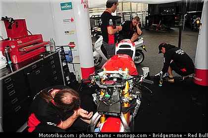moto2_neukirchner_0001_allemagne_sachsenring_2012.jpg