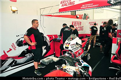 moto2_neukirchner_0004_allemagne_sachsenring_2012.jpg