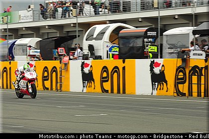 moto2_neukirchner_0013_allemagne_sachsenring_2012.jpg