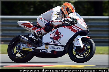 moto2_rea_0004_allemagne_sachsenring_2012.jpg