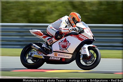 moto2_rea_0005_allemagne_sachsenring_2012.jpg