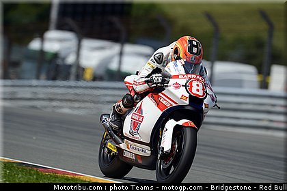 moto2_rea_0006_allemagne_sachsenring_2012.jpg
