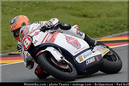 moto2_rea_0010_allemagne_sachsenring_2012.jpg