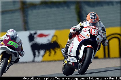 moto2_rea_0018_allemagne_sachsenring_2012.jpg