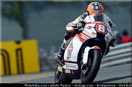 moto2_rea_0020_allemagne_sachsenring_2012.jpg