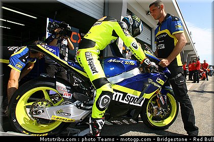 moto2_smith_0001_allemagne_sachsenring_2012.jpg
