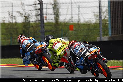 moto3_0019_allemagne_sachsenring_2012.jpg