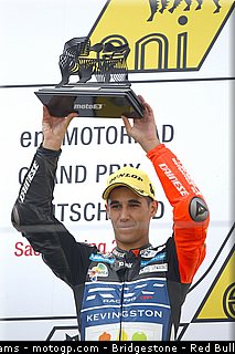 moto3_salom_0002_allemagne_sachsenring_2012.jpg
