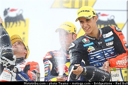 moto3_salom_0003_allemagne_sachsenring_2012.jpg