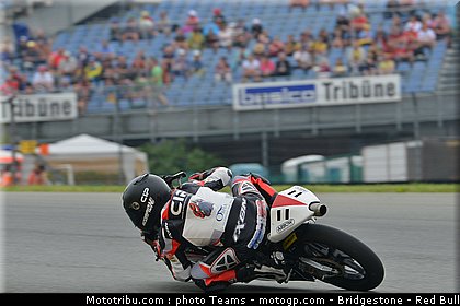 moto3_techer_0006_allemagne_sachsenring_2012.jpg