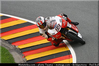 moto3_webb_0002_allemagne_sachsenring_2012.jpg