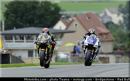 motogp_0079_allemagne_sachsenring_2012.jpg
