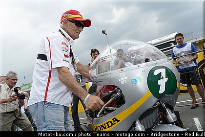 motogp_ambiance_0012_allemagne_sachsenring_2012.jpg