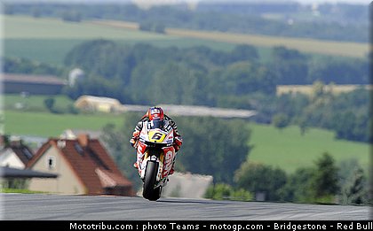 motogp_bradl_0016_allemagne_sachsenring_2012.jpg